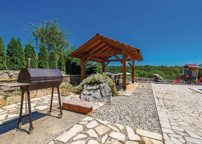 4 Bedroom Stunning In * Viskovo